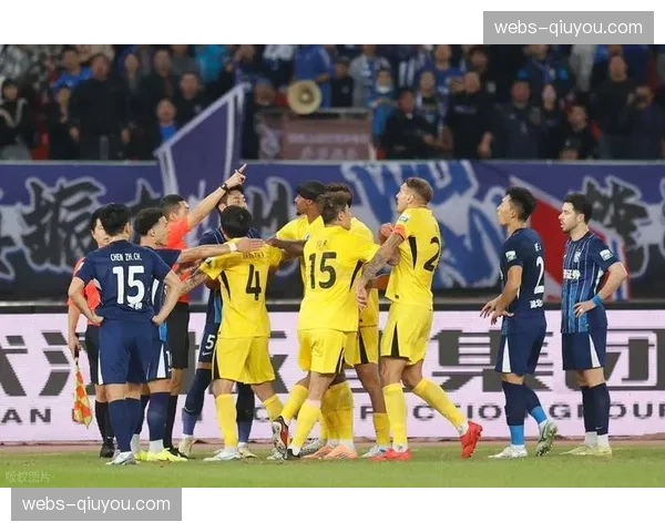 武汉三镇一胜四负战绩不佳 积分榜仅领先降级区一分